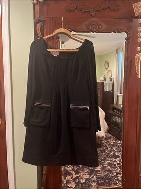 Phoebe Couture Black Long-Sleeve A-Line Dress with Zip Pockets